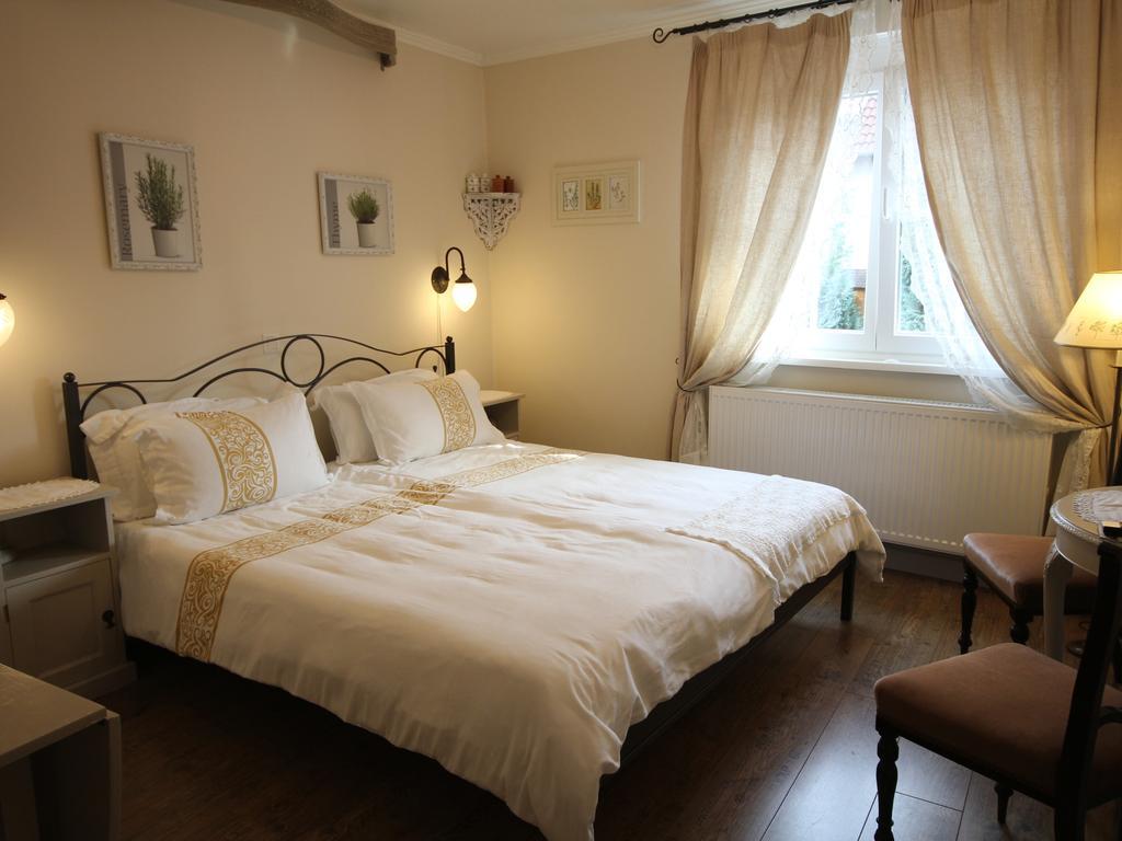No.31 B&B Im Rosengarten Kapellen-Drusweiler Dış mekan fotoğraf