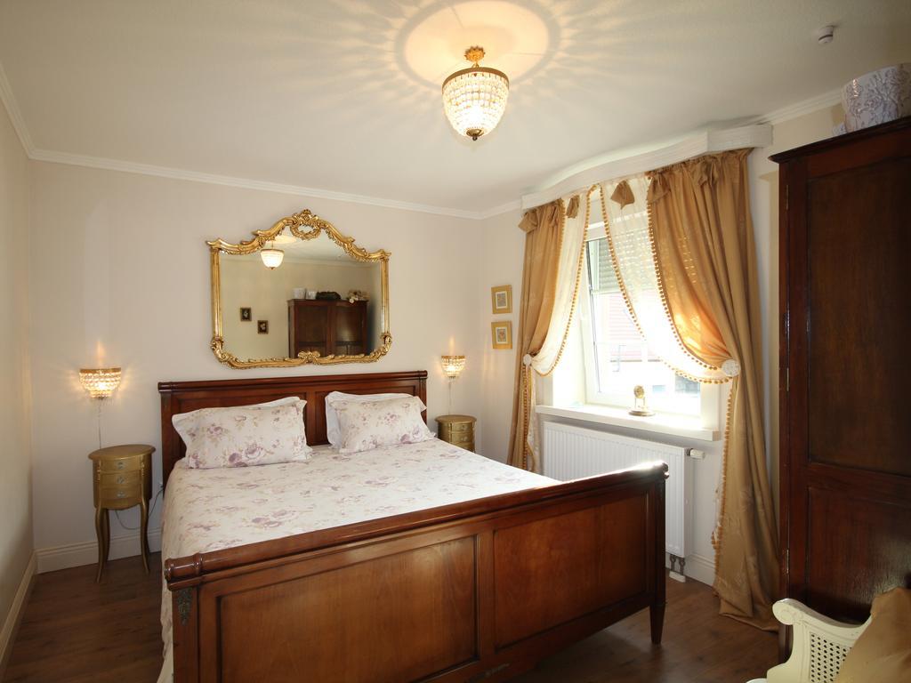 No.31 B&B Im Rosengarten Kapellen-Drusweiler Dış mekan fotoğraf