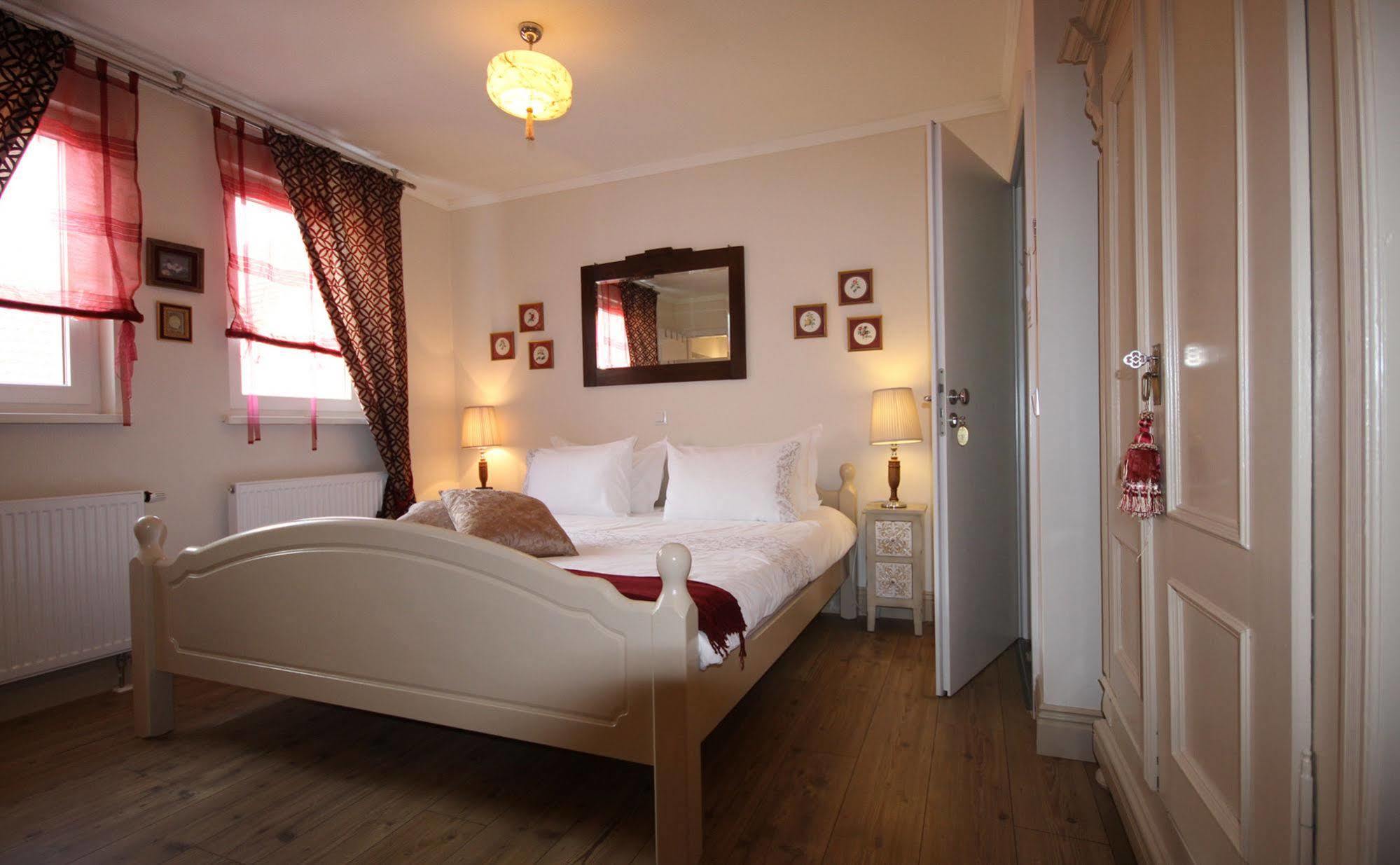 No.31 B&B Im Rosengarten Kapellen-Drusweiler Dış mekan fotoğraf